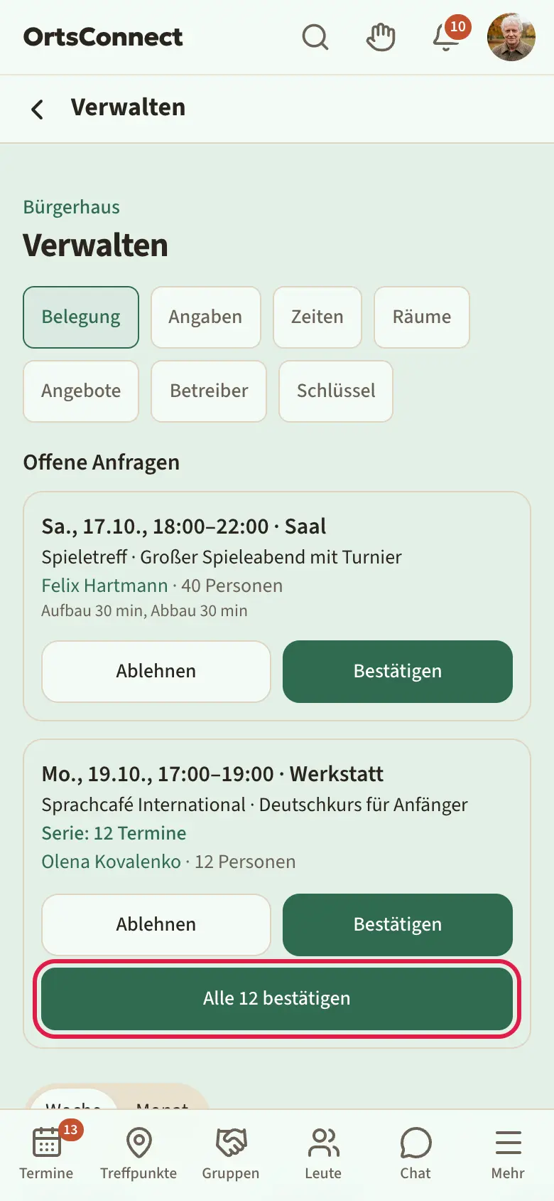 Verwaltung › Belegung, Anfrage mit Hinweis „Serie: 12 Termine“ und dem breiten Knopf „Alle 12 bestätigen“ markiert